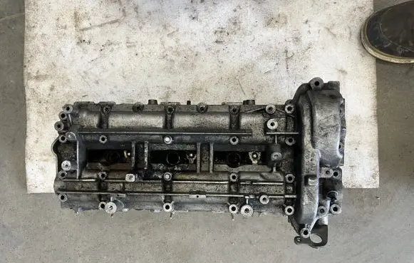 Engine head