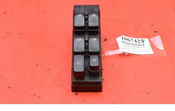Hyundai Sonata Electric window control switch 621W10030