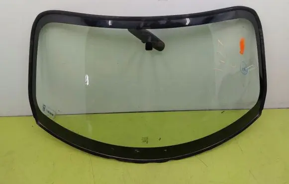 Chrysler PT Cruiser Front windscreen/windshield window 