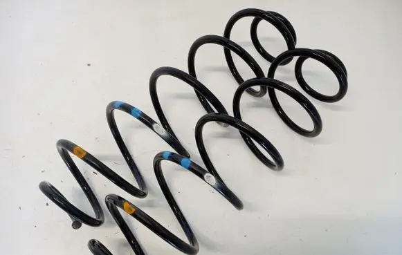 Citroen C5 Aircross Rear coil spring 17600249014
