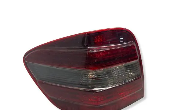 Mercedes-Benz ML W164 Rear/tail lights 404101L