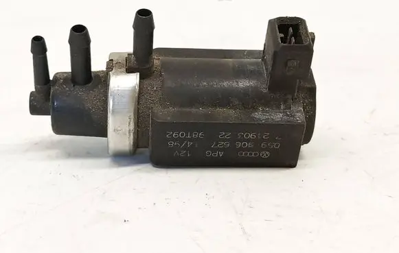 Audi A6 S6 C5 4B Turbo solenoid valve 059906627 98T092 72190322