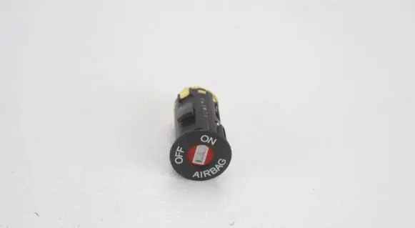 Honda CR-V Passenger airbag on/off switch 