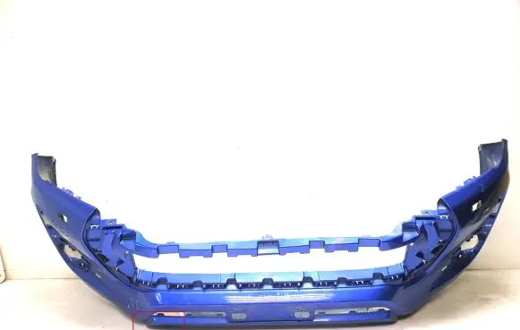 Toyota Hilux VIII Front bumper
