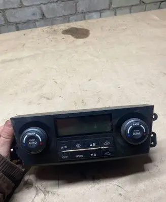 KIA Sorento Climate control unit 972503E260 S6294000963SH