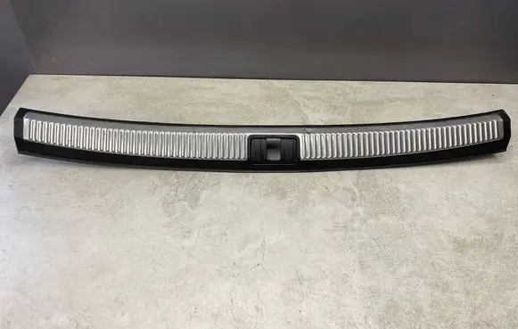 Audi A4 S4 B7 8E 8H Trunk/boot sill cover protection 8E9864483C