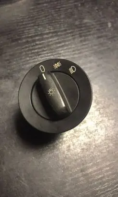 BMW 7 E38 Light switch 8363883