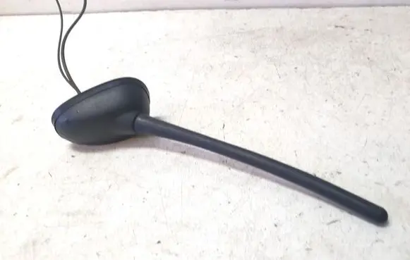 Suzuki Swift I Aerial GPS antenna 