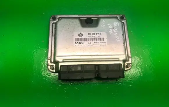Skoda Fabia Mk1 (6Y) Engine control unit/module ECU 038906019KT 0281011219