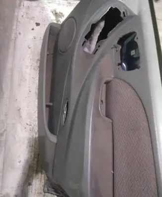 Chrysler Voyager Front door card panel trim