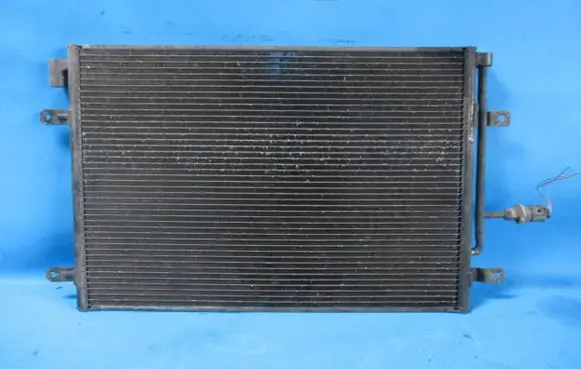 Audi A4 S4 B7 8E 8H A/C cooling radiator (condenser) 4477500763 8E0260401Q