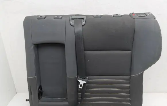 Volvo V50 Rear seat 