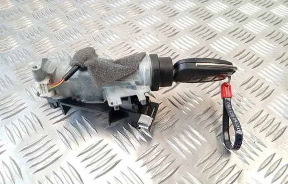 Audi Q3 8U Ignition lock 1K0905851B 09736604512