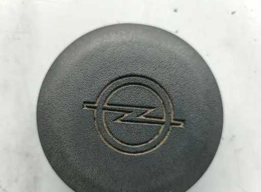 Opel Kadett E Steering wheel trim 90343020