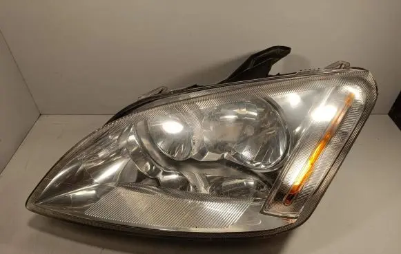 Ford Focus C-MAX Headlight/headlamp 20A478