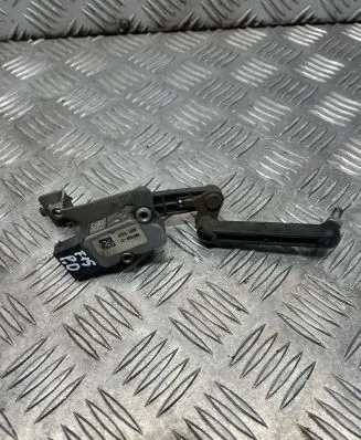 BMW X5 F15 Front height sensor lever 6867646