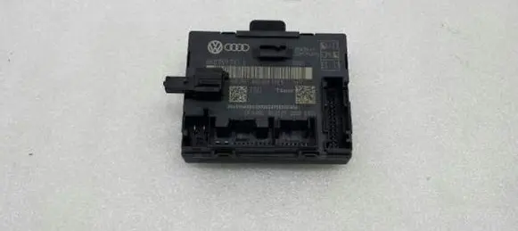 Audi A4 S4 B8 8K Door control unit/module 8K0959793J