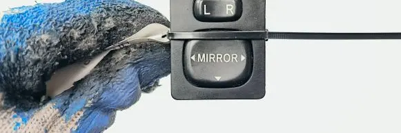 Toyota Corolla Verso E121 Wing mirror switch