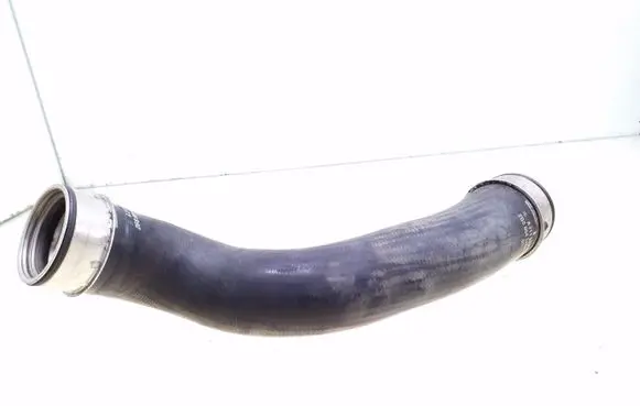 Mercedes-Benz E W211 Intercooler hose/pipe A2115280182