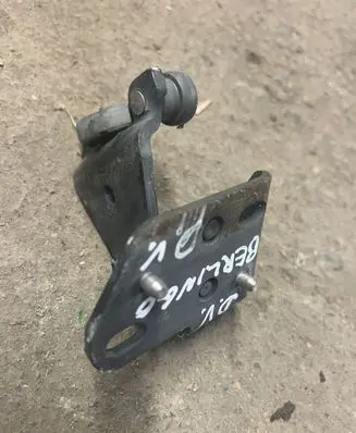 Citroen Berlingo Sliding door upper roller guide/hinge 