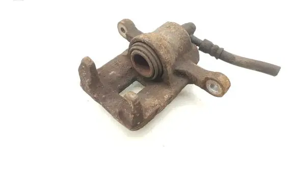 Chevrolet Lacetti Rear brake caliper