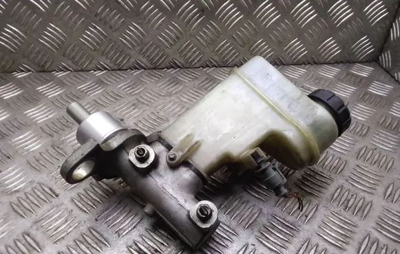 Opel Signum Master brake cylinder 32067069