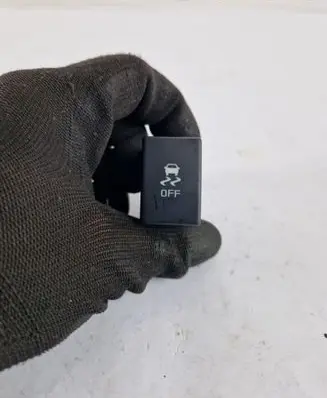 Isuzu D-Max ESP (stability program) switch 5578