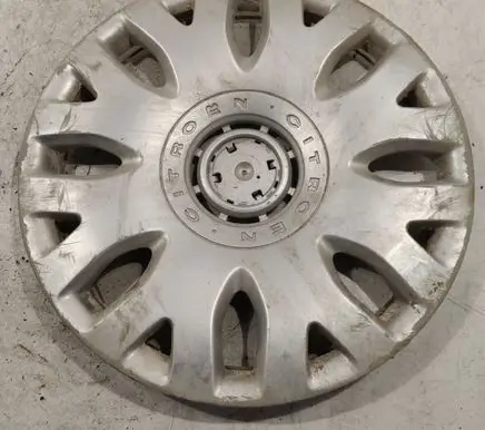 Citroen Xsara Picasso R15 wheel hub/cap/trim 9648926880