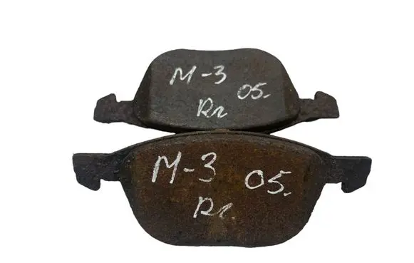 Mazda 3 I Brake pads (front) 