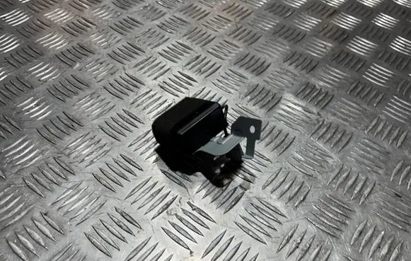 Mazda 3 Antenna control unit BDNP66T30