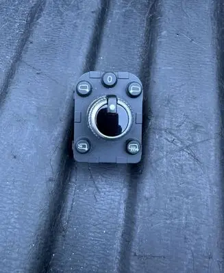 Audi A4 S4 B9 8W Wing mirror switch 4M0959565Q CN10126379