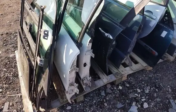 Alfa Romeo 156 Front door PILKOS