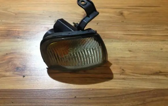 Suzuki Baleno EG Front indicator light 21032018