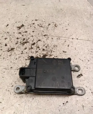 Renault Captur II Distronic sensor radar 284473987R A2C77307907 4135AARS4B