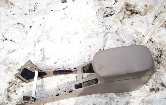 Toyota RAV 4 (XA30) Armrest 5881142030 58811-42030
