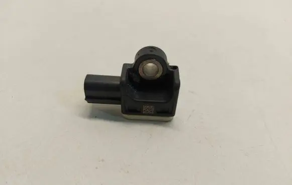 Volvo S60 Airbag deployment crash/impact sensor 31334336