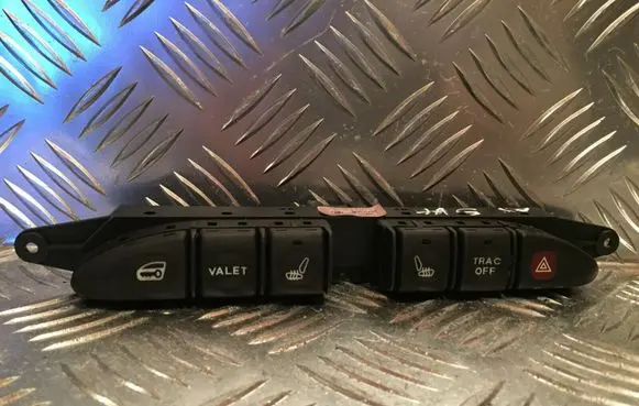 Jaguar XJ X308 Hazard light switch LNC6292DB