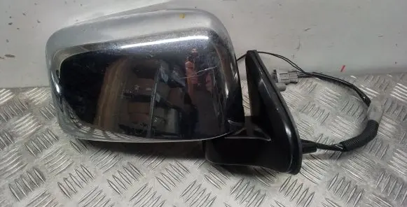 Nissan Navara D40 Front door electric wing mirror 012089