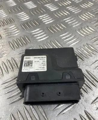 Audi Q7 4M Fuel injection pump control unit/module 4M0906093M