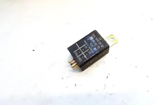 Mercedes-Benz E W124 Other relay 0045450832 898370