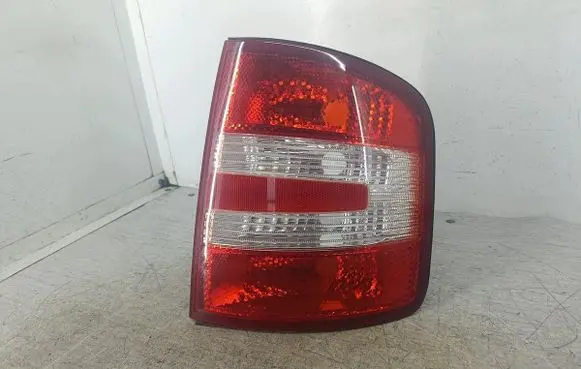 Skoda Fabia Mk1 (6Y) Rear/tail lights