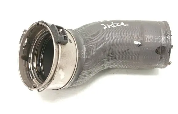 Volvo V40 Intercooler hose/pipe 31338545