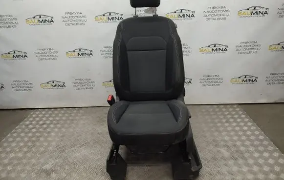 Ford Kuga II Front driver seat 