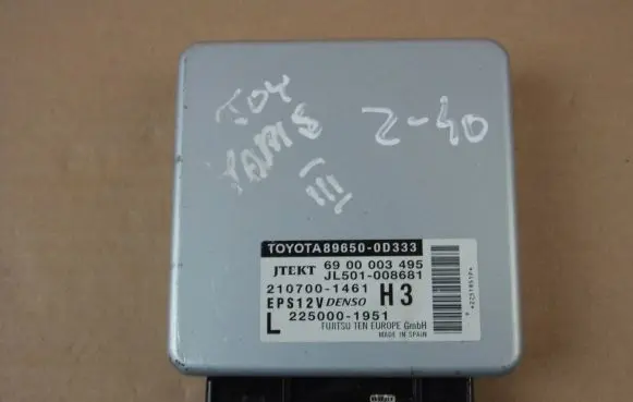 Toyota Yaris Power steering control unit/module 89650-0D333