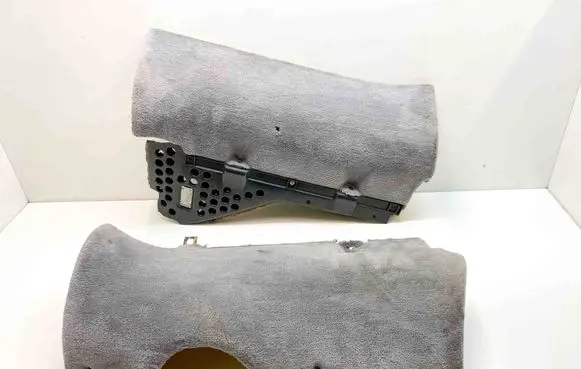 Dashboard lower bottom trim panel
