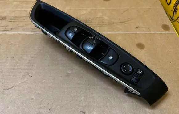 Renault Koleos II Electric window control switch W22221-ZG000 W22221ZG000