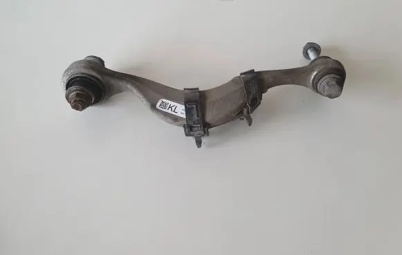 BMW 5 G30 G31 Rear upper control arm/wishbone 6861119