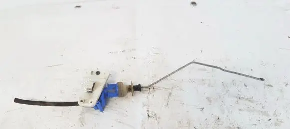 Audi 80 90 B3 Central locking vacuum pump 893862153d