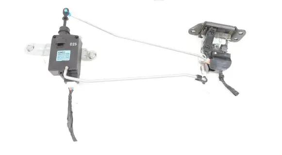 Tailgate/trunk/boot lock/catch/latch