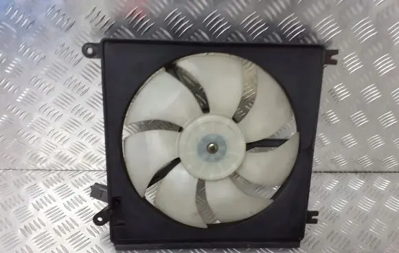 Suzuki Liana Fan set 